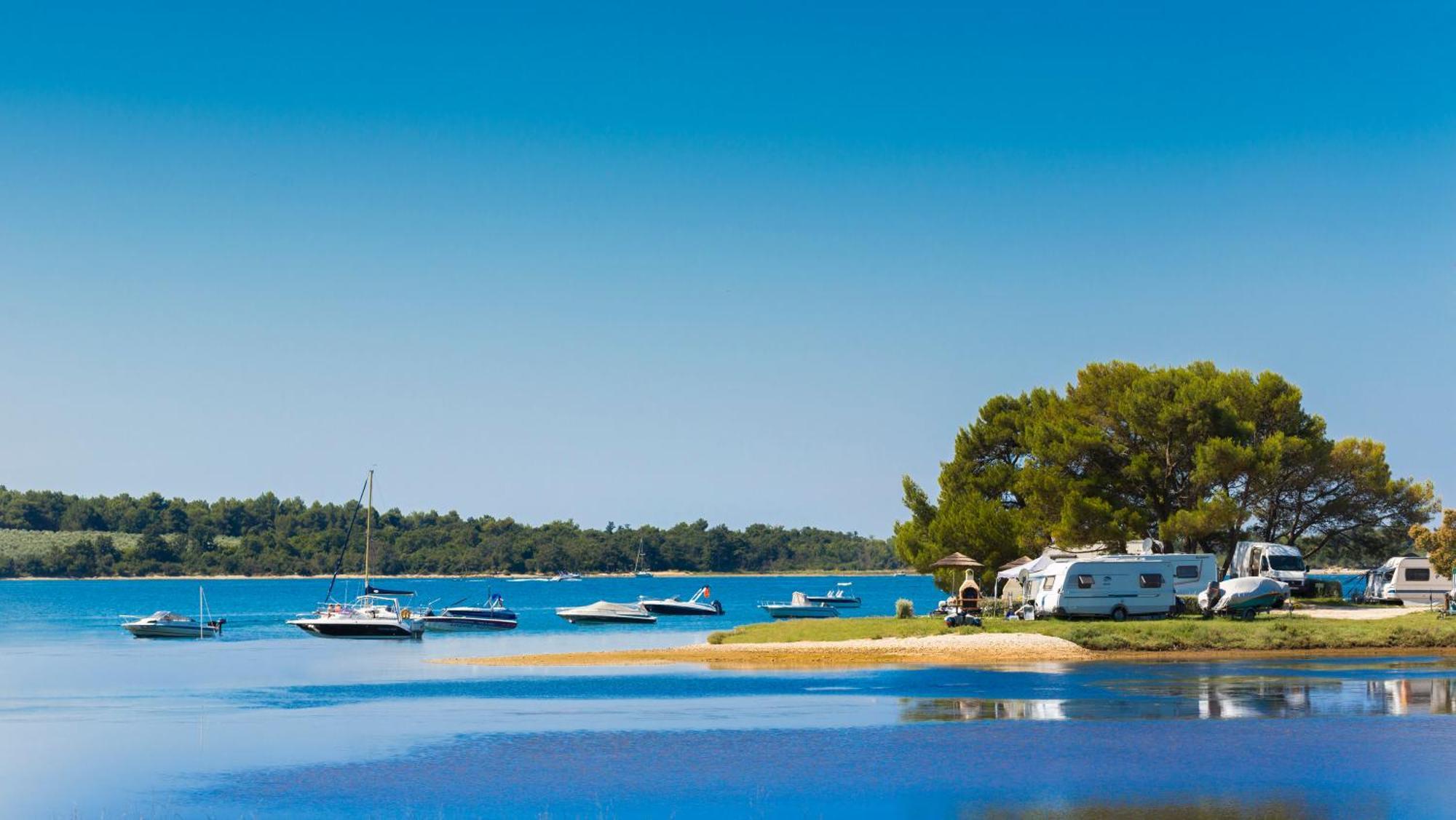 Fkk Adriatika In Fkk Solaris Naturist Resort Poreč Kültér fotó